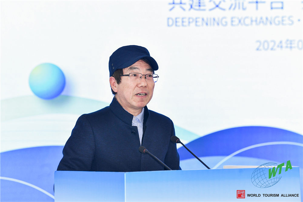 ZHOU Chunlin, Deputy Director of the National Tourism Vocational Education Teaching Guidance Committee of the Ministry of Education, and Professor at Nanjing Normal University