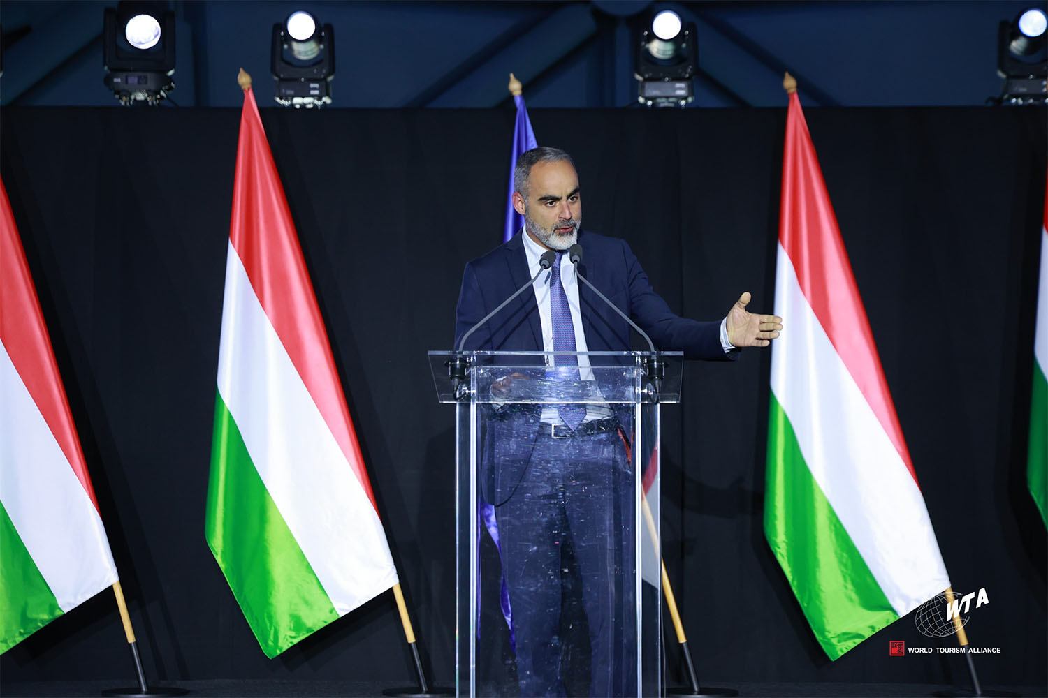 爱德华多·桑坦德 欧洲旅游委员会执行主席、世界旅游联盟副主席