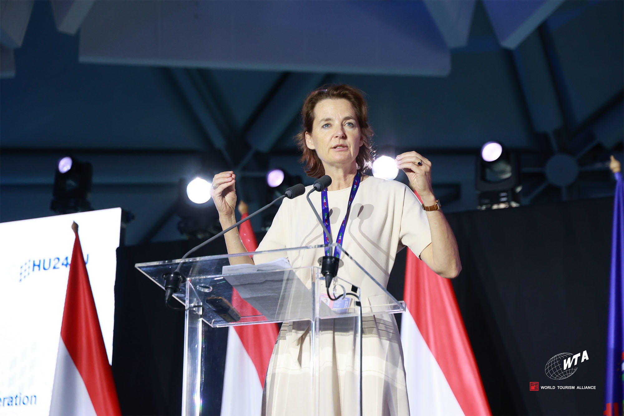 欧盟委员会内部市场、工业、创业和中小企业总司旅游代司长阿玛瑞莉斯·韦尔霍温