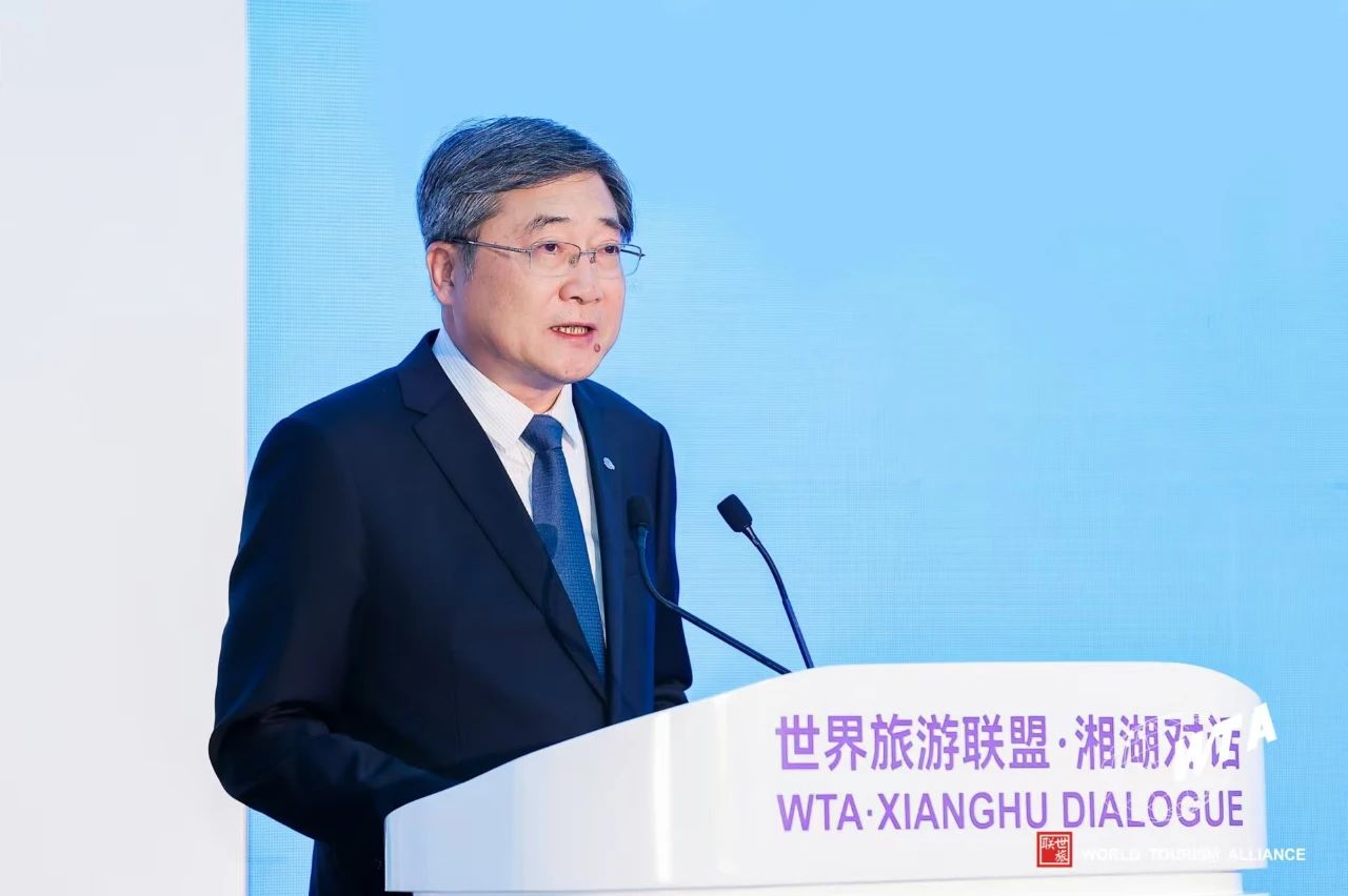 世界旅游联盟主席 张旭